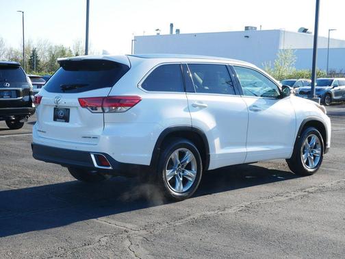 Blizzard Pearl 2019 Toyota Highlander Limited