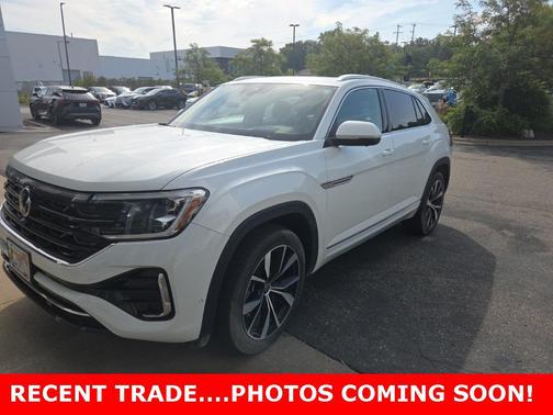 2024 Volkswagen Atlas Cross Sport 2.0T SEL Premium