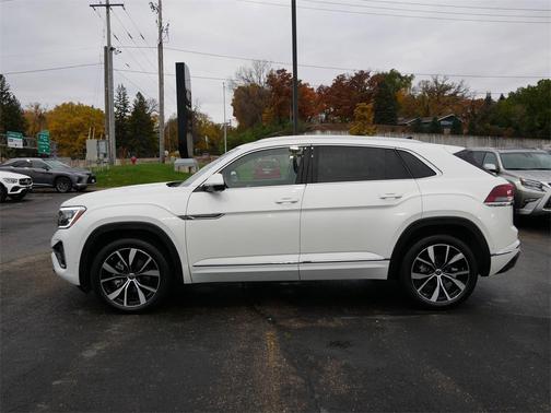 2024 Volkswagen Atlas Cross Sport 2.0T SEL Premium