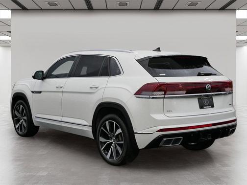 2024 Volkswagen Atlas Cross Sport 2.0T SEL Premium