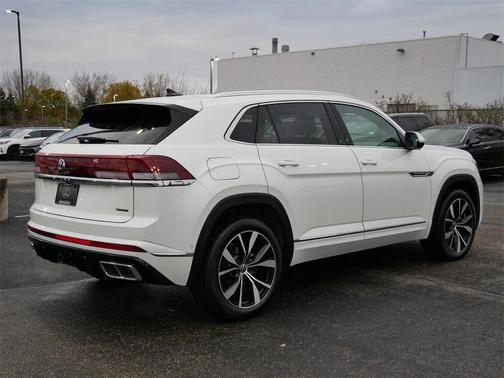 2024 Volkswagen Atlas Cross Sport 2.0T SEL Premium