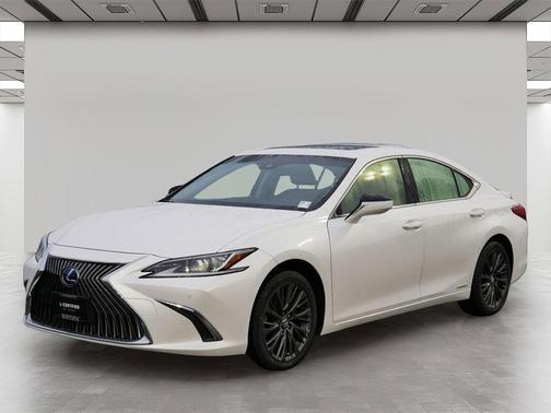 2019 Lexus ES 300h Luxury