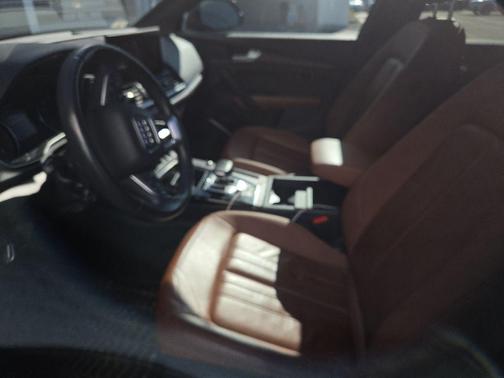 Mythos Black Metallic 2023 Audi Q5 45 S line Premium