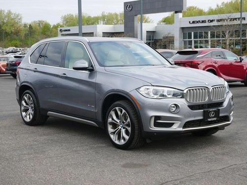 Space Gray Metallic 2018 BMW X5 xDrive35i