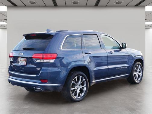 2020 Jeep Grand Cherokee Summit