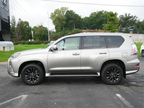 2023 Lexus GX 460 Premium