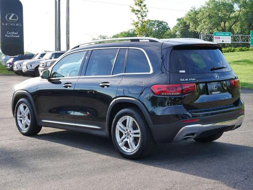 Night Black 2020 Mercedes-Benz GLB 250 4MATIC