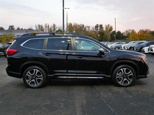 2023 Subaru Ascent Limited 8-Passenger