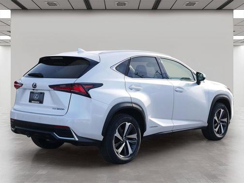 2018 Lexus NX 300h Base