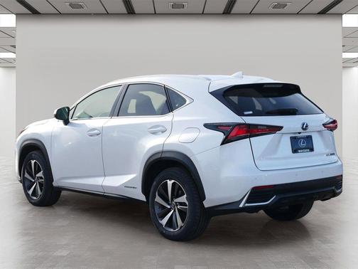 2018 Lexus NX 300h Base