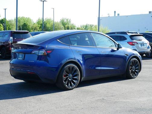 Deep Blue Metallic 2022 Tesla Model Y Performance Dual Motor All-Wheel Drive