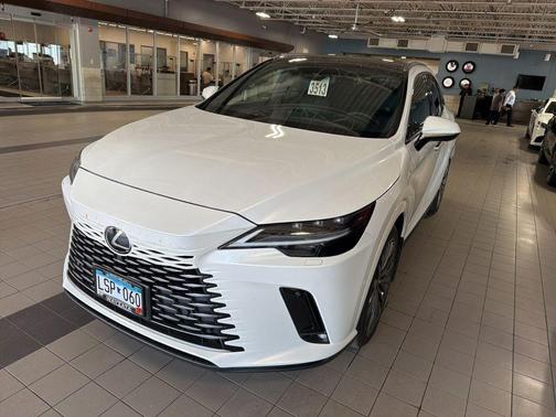 Eminent White Pearl 2024 Lexus RX 350 Luxury