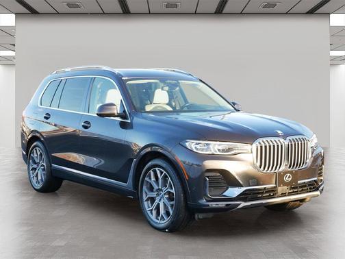 2021 BMW X7 xDrive40i
