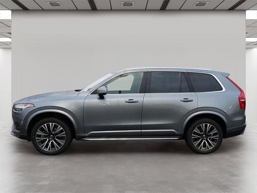 2020 Volvo XC90 T5 Momentum