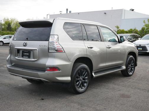 Atomic Silver 2023 Lexus GX 460 Premium