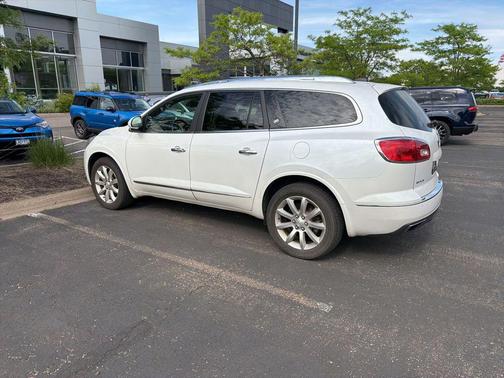White Frost Tricoat 2017 Buick Enclave Premium