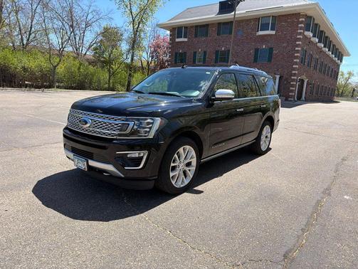 Agate Black Metallic 2019 Ford Expedition Platinum