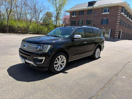 Agate Black Metallic 2019 Ford Expedition Platinum