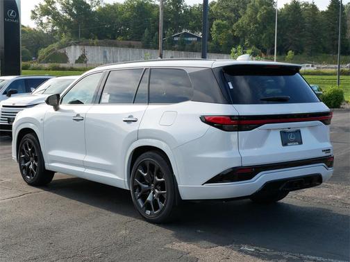 2025 Lexus TX 500h F SPORT Premium