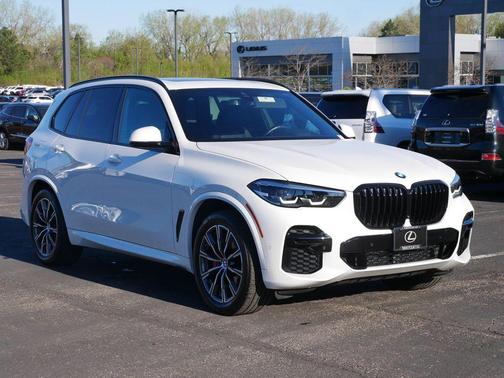 Alpine White 2023 BMW X5 xDrive40i