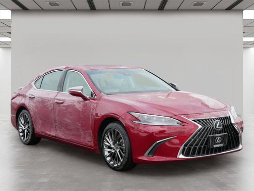 2025 Lexus ES 300h Ultra Luxury