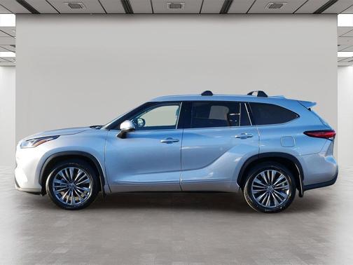 2020 Toyota Highlander Platinum