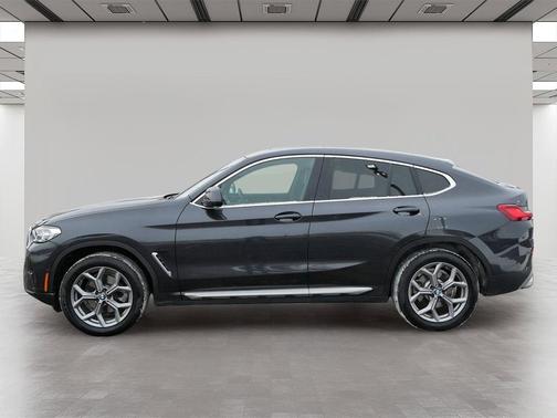 2024 BMW X4 xDrive30i