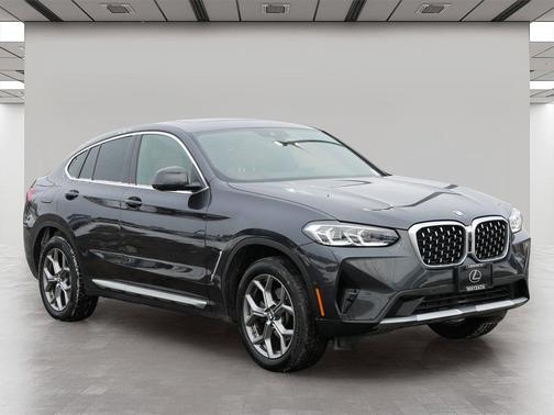 2024 BMW X4 xDrive30i