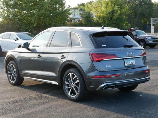 2022 Audi Q5 45 S line Premium Plus