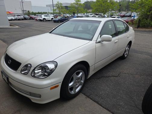 Diamond White Pearl 1998 Lexus GS 400 Base