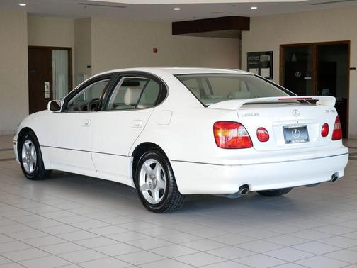 Diamond White Pearl 1998 Lexus GS 400 Base