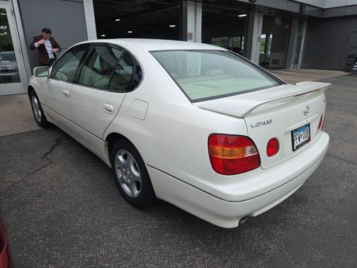 Diamond White Pearl 1998 Lexus GS 400 Base