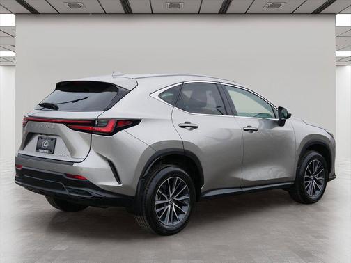 Atomic Silver 2024 Lexus NX 350 Premium