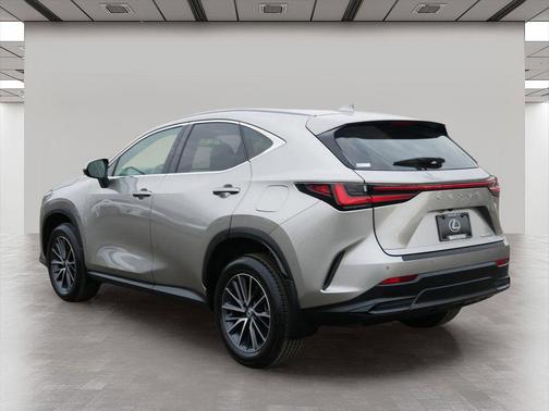 Atomic Silver 2024 Lexus NX 350 Premium