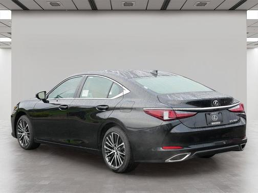 2025 Lexus ES 350 Base