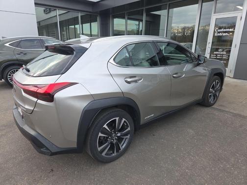 2020 Lexus UX 250h Base