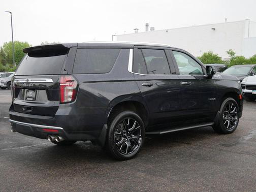 Dark Ash Metallic 2023 Chevrolet Tahoe 4WD High Country