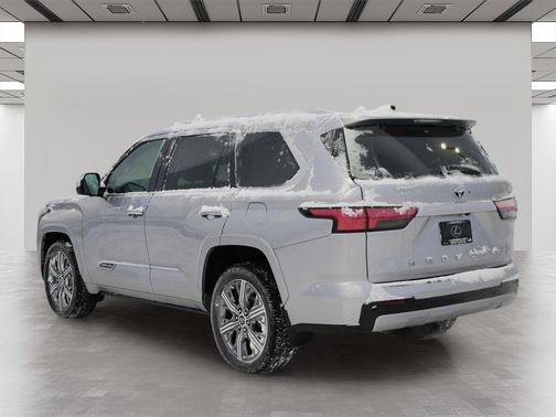 2023 Toyota Sequoia Capstone