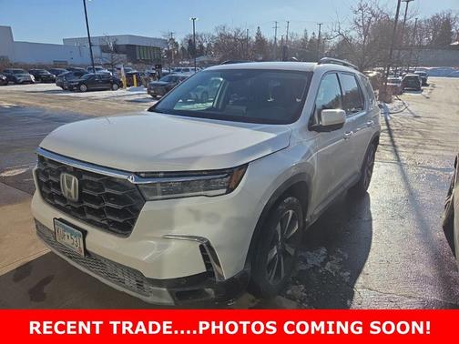 2023 Honda Pilot AWD Elite