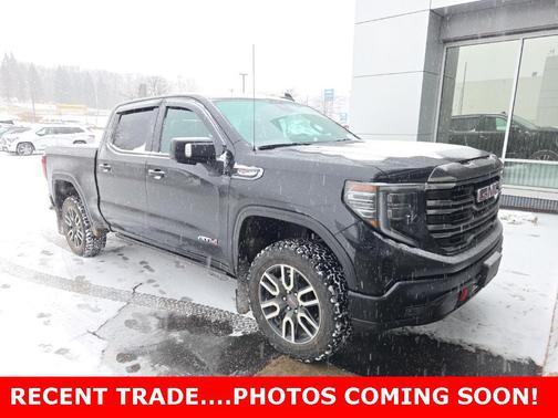2022 GMC Sierra 1500 AT4