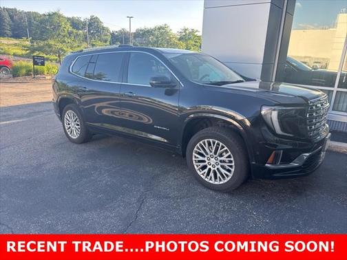 2024 GMC Acadia Denali