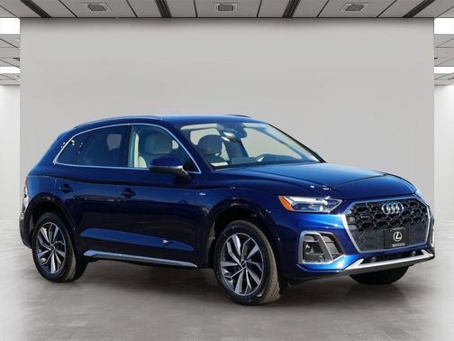 2023 Audi Q5 45 S line Premium