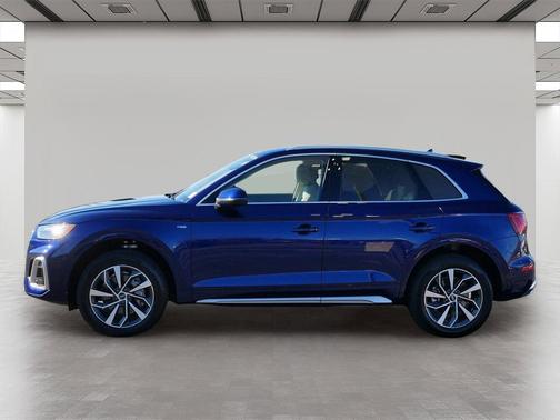 2023 Audi Q5 45 S line Premium