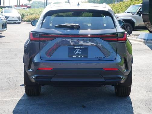 2025 Lexus NX 350h Luxury