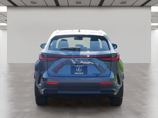 2025 Lexus NX 350h Luxury