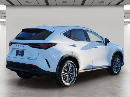 2026 Lexus NX 350h Luxury