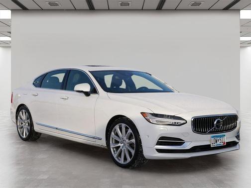 2018 Volvo S90 T8 Inscription
