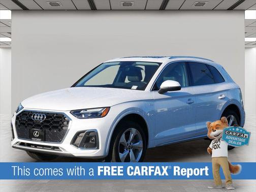 Glacier White Metallic 2023 Audi Q5 45 S line Premium Plus
