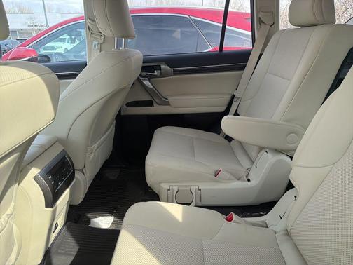 Eminent White Pearl 2023 Lexus GX 460 Premium