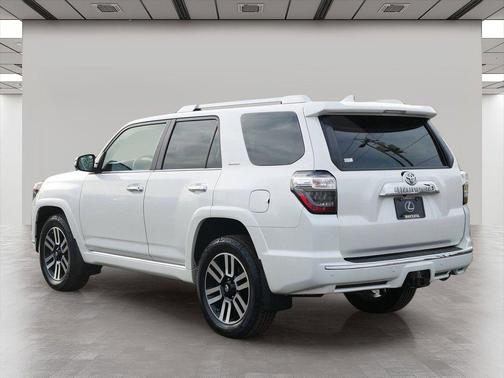 Blizzard Pearl 2019 Toyota 4Runner Limited